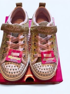 Girls' Glitter Light-Up Sneakers in Pink and Gold